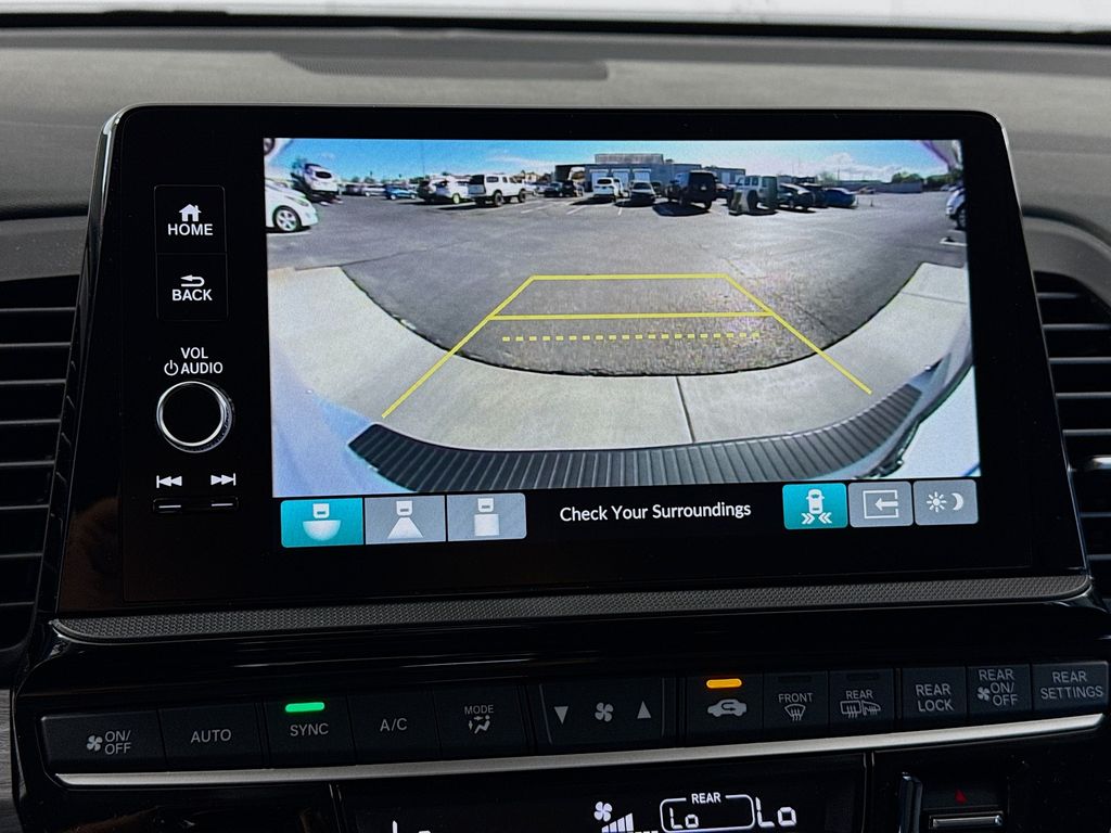 Thumbnail: 2026 Honda Odyssey - 15