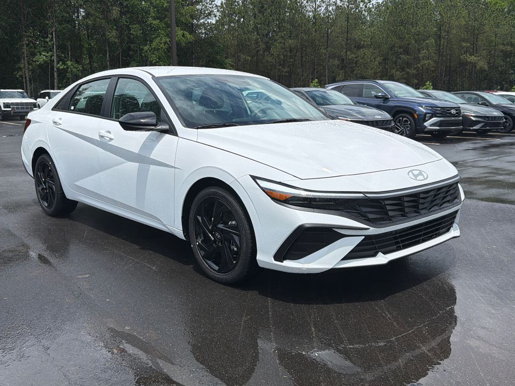 New 2026 White Hyundai SEL Sport image 8