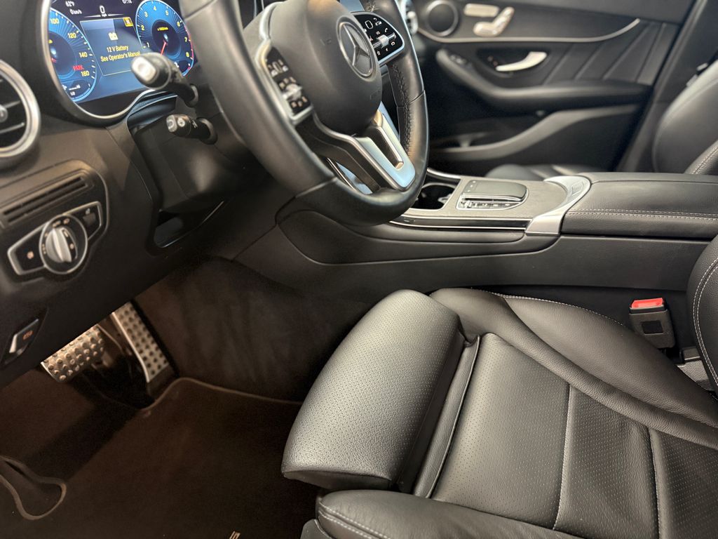 Thumbnail: 2022 Mercedes-Benz GLC - 14