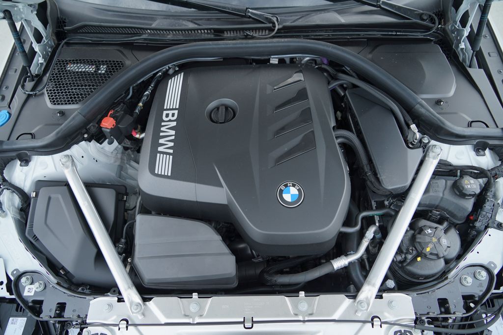 Thumbnail: 2027 BMW 4 Series - 21