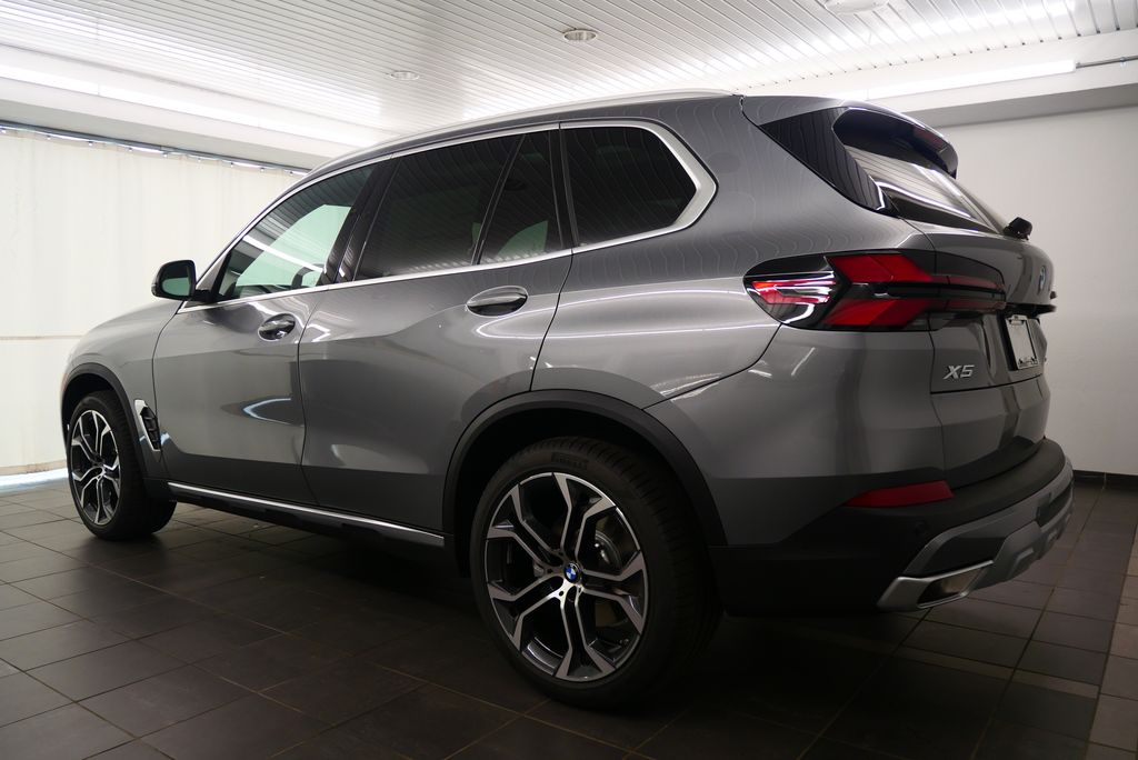 2025 BMW X5 sDrive40i 3