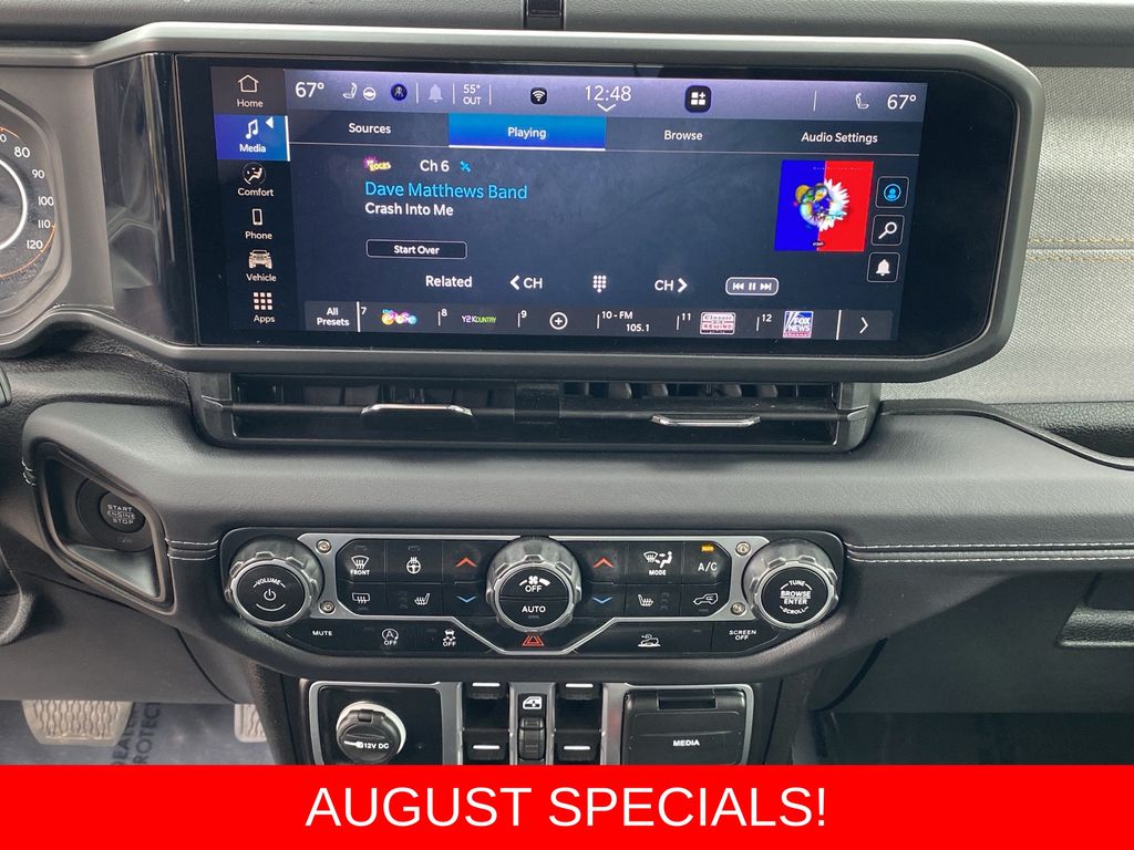 Used 2025 Jeep Wrangler SUV