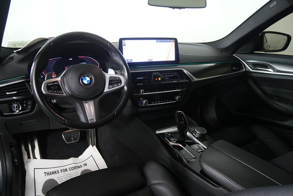 Thumbnail: 2023 BMW 5 Series - 15