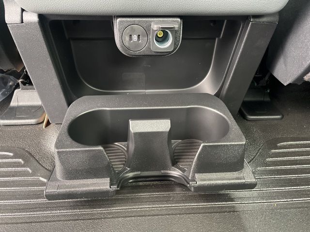 2025 Ford F-350 Chassis XL