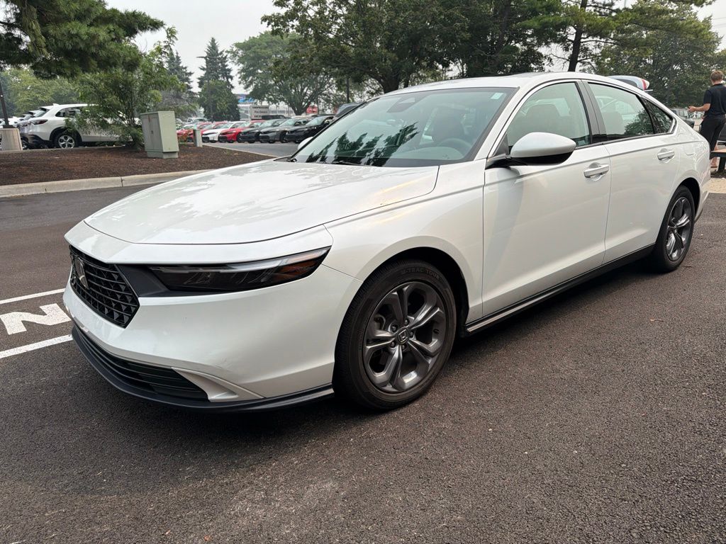 Certified Used 2024 White Honda EX image 3