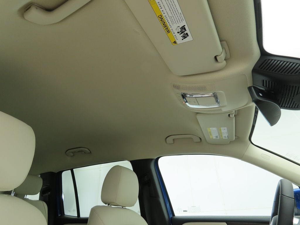 Thumbnail: 2026 Mercedes-Benz GLB - 18