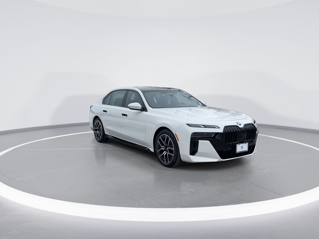 Thumbnail: 2023 BMW 7 Series - 2