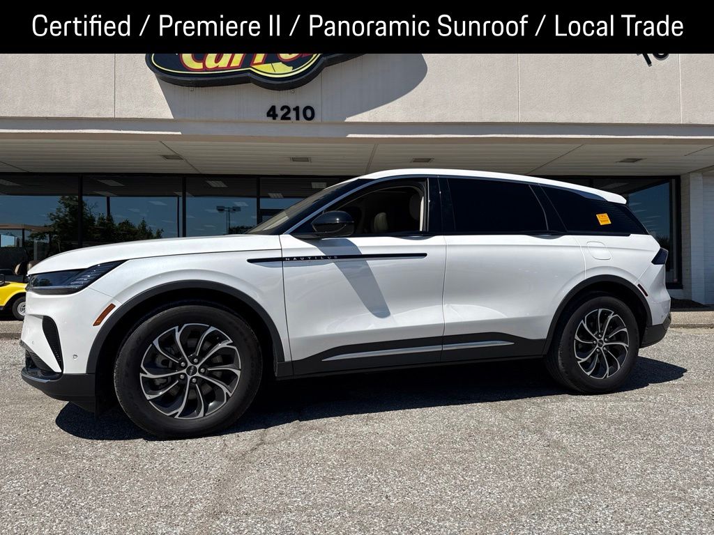  2024 Lincoln Nautilus Premiere AWD   