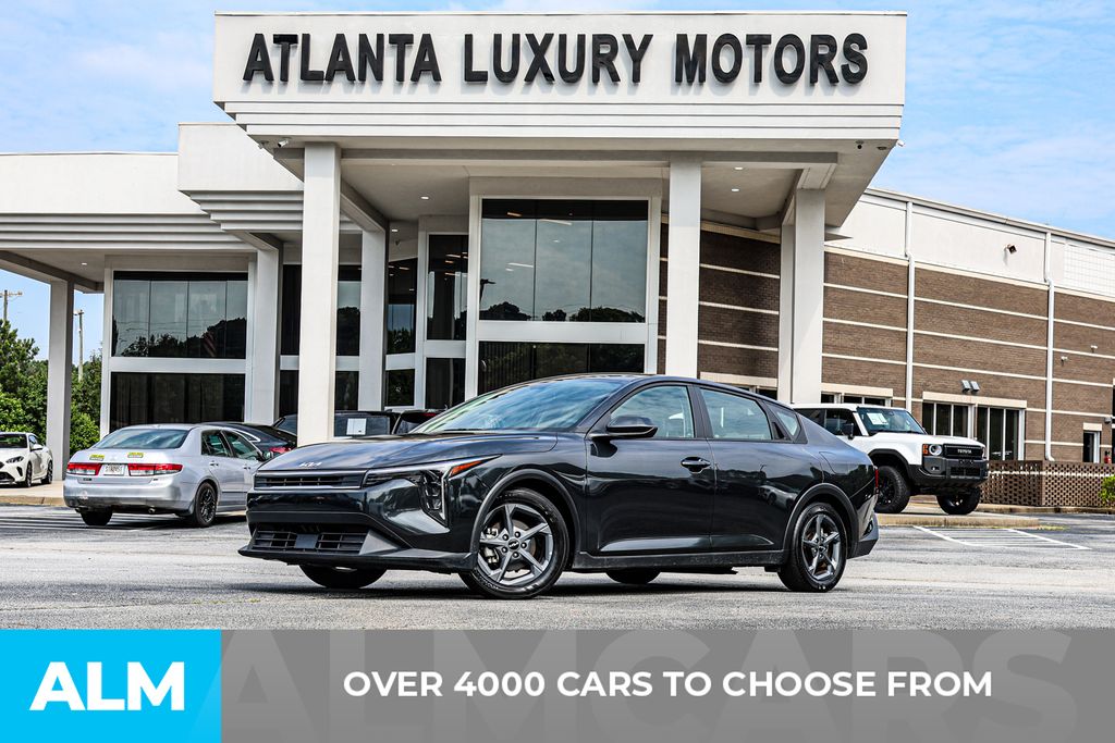 Used 2025 Gray Kia LXS image 3