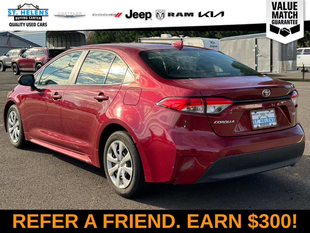 2024 Toyota Corolla LE photo 3