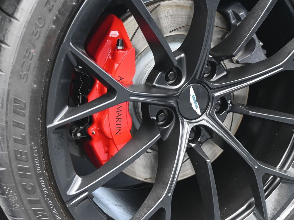 Used 2025 Lunar White Aston Martin Base image 46