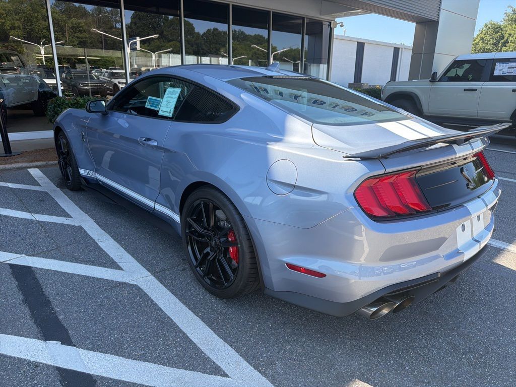 Used 2022 Blue Ford Shelby GT500 image 7