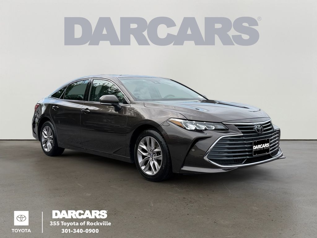 Gray 2019 Toyota Avalon Sedan Front-Wheel Drive 8-Speed Automatic