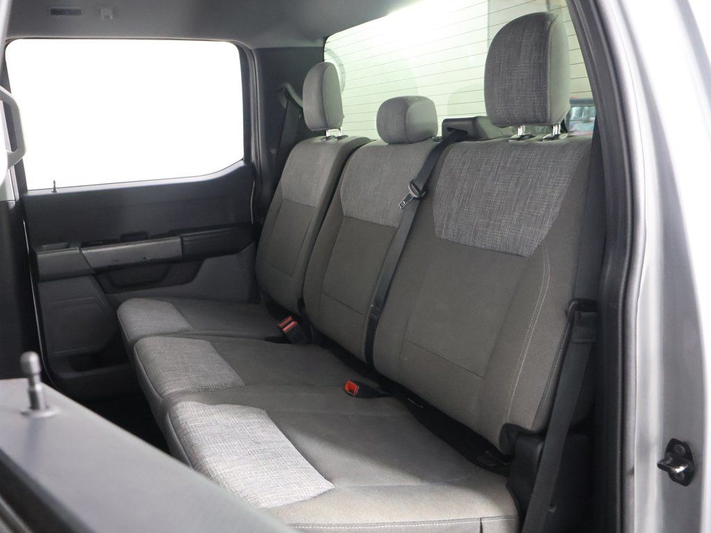 Used 2022 Silver Ford XLT image 29