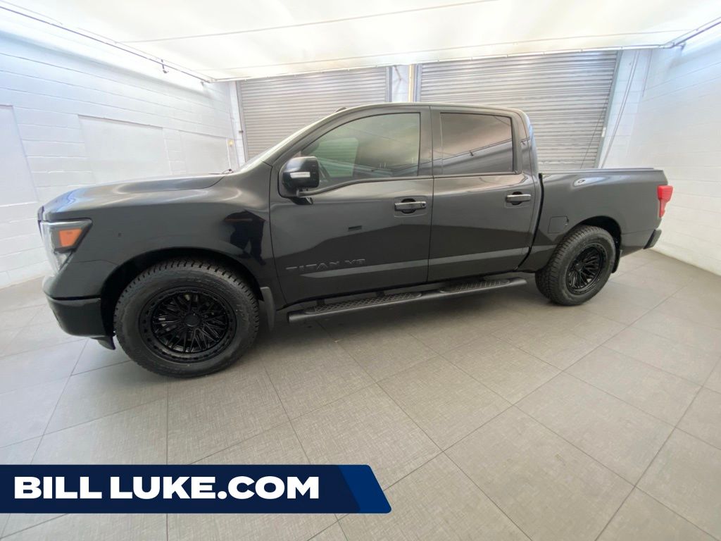  2018 Nissan Titan SV Crew Cab RWD   