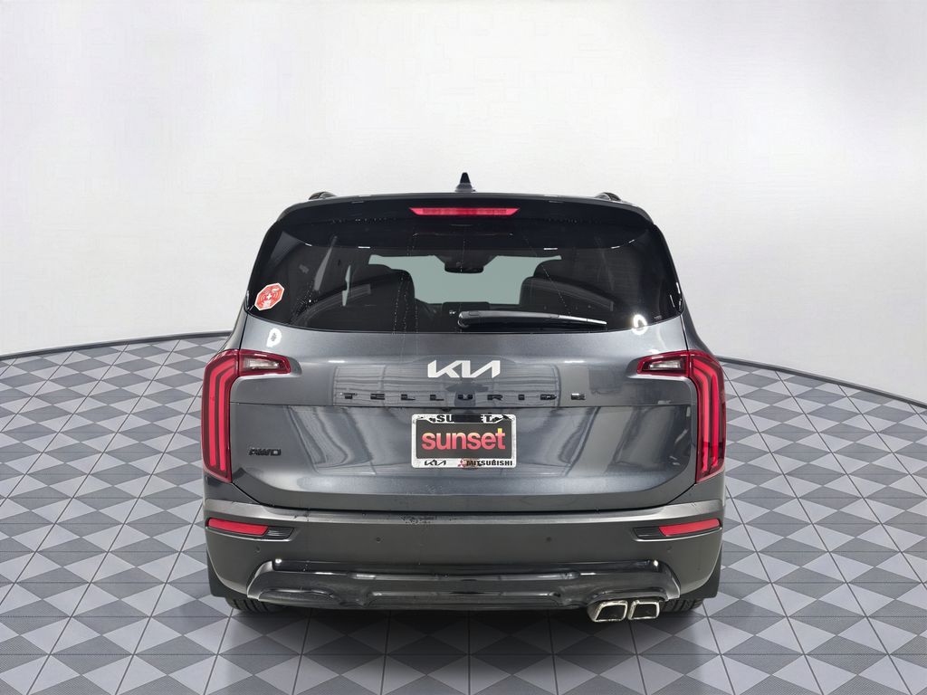 Used 2022 Gray Kia SX image 9