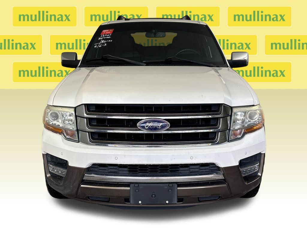 Used 2016 White Ford King Ranch image 23