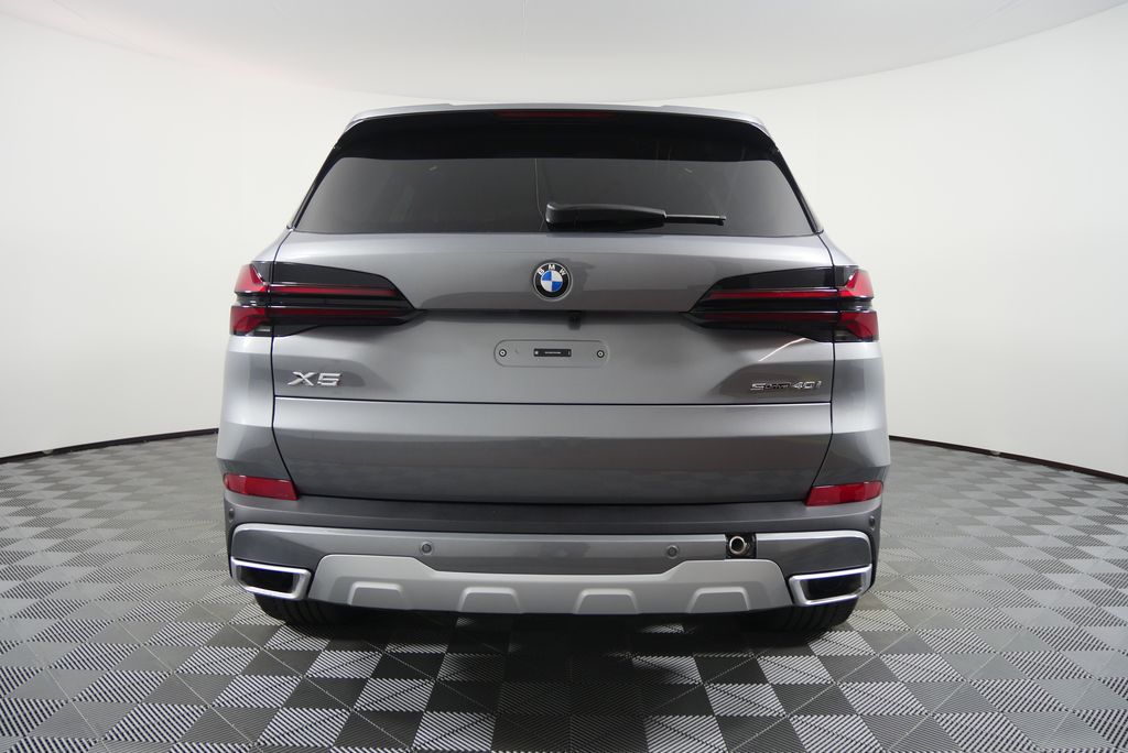 Thumbnail: 2026 BMW X5 - 4