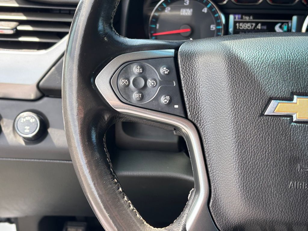 Used Car 2020 Chevrolet Suburban  Lt For Sale Under $35,000 In Austin, Texas