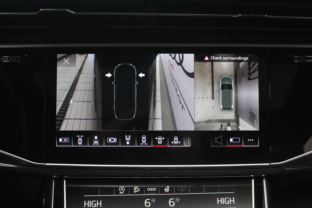 Thumbnail: 2026 Audi Q7 - 28