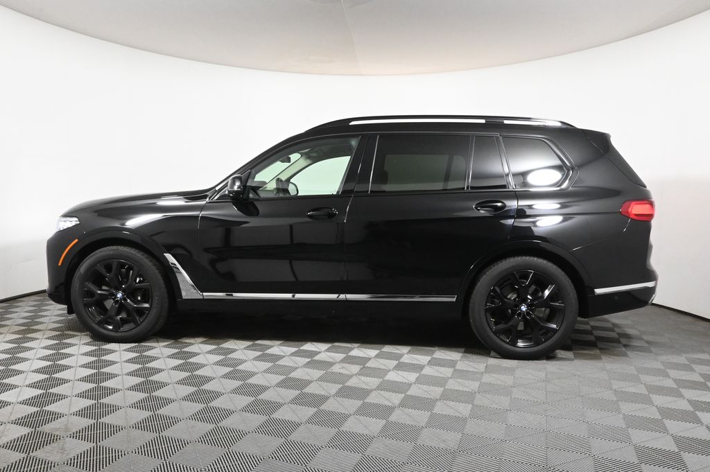 Thumbnail: 2021 BMW X7 - 2