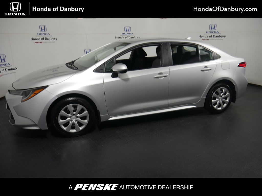 2020 Toyota Corolla LE -
                Danbury, CT