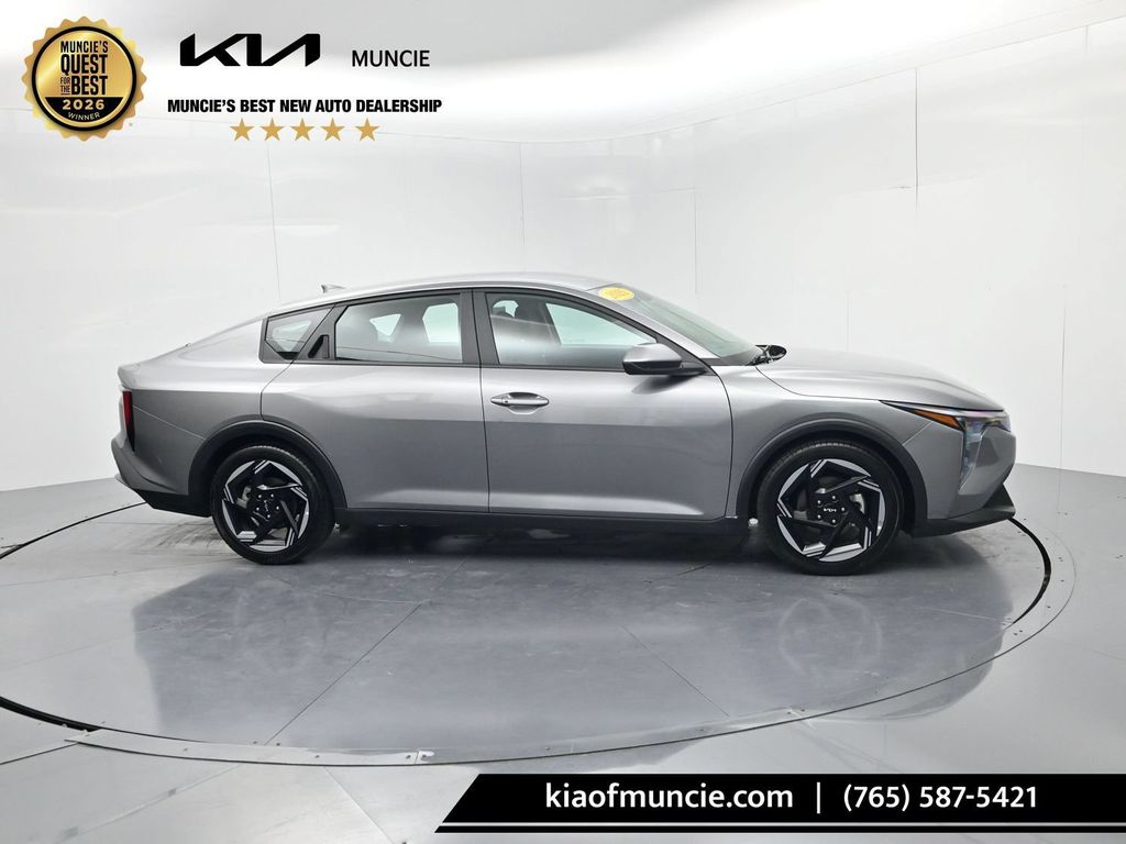 Steel Gray 2025 Kia K4 Sedan Front-Wheel Drive Continuously Variable Transmission