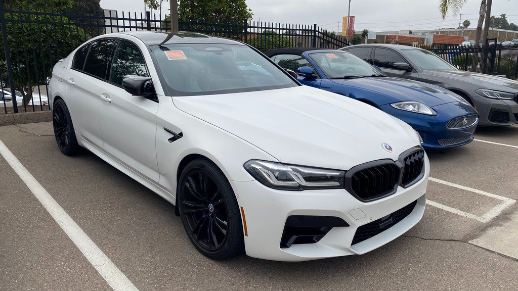 Thumbnail: 2021 BMW M5 - 3