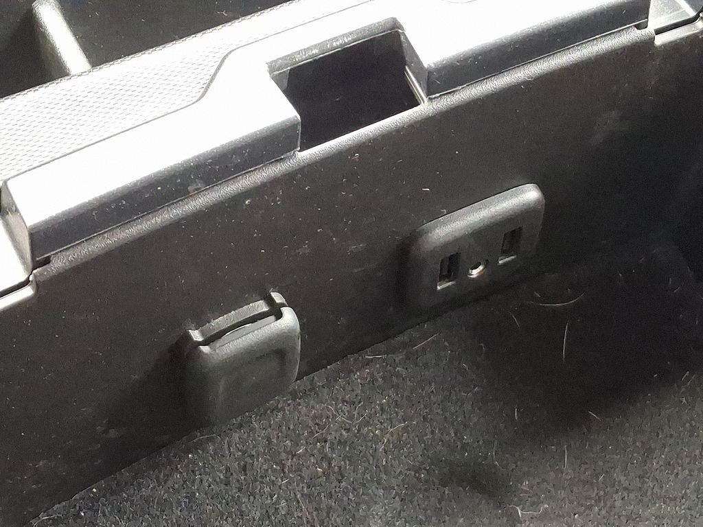 Thumbnail: 2017 Chevrolet Silverado 1500 - 25