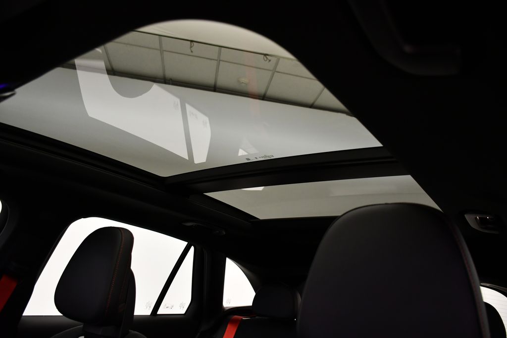 Thumbnail: 2026 Mercedes-Benz GLC - 19