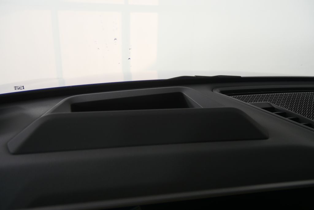 Thumbnail: 2025 BMW X2 - 20