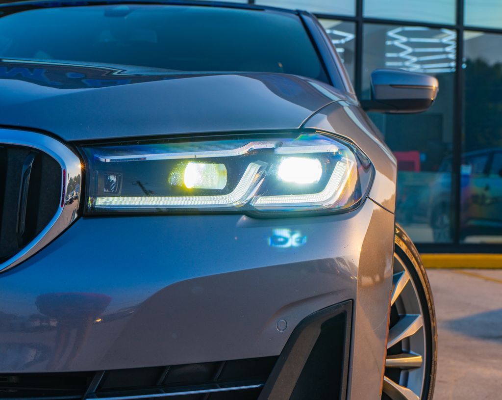 2023 BMW 5 Series 530i - 2