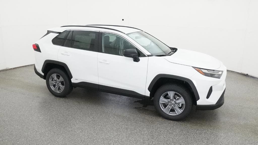 Thumbnail: 2025 Toyota RAV4 - 17