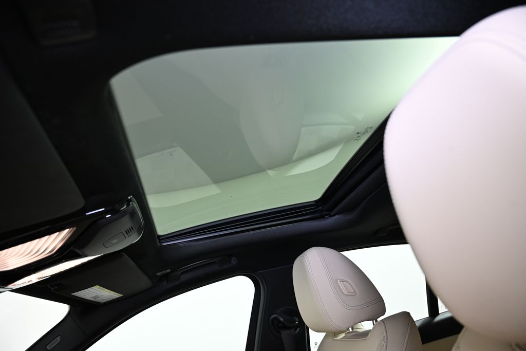 Thumbnail: 2023 BMW 3 Series - 20