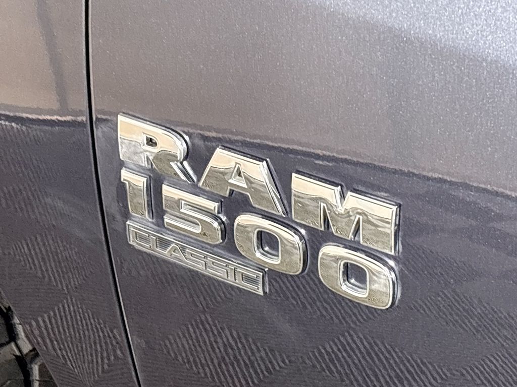 2021 Ram 1500 Classic SLT