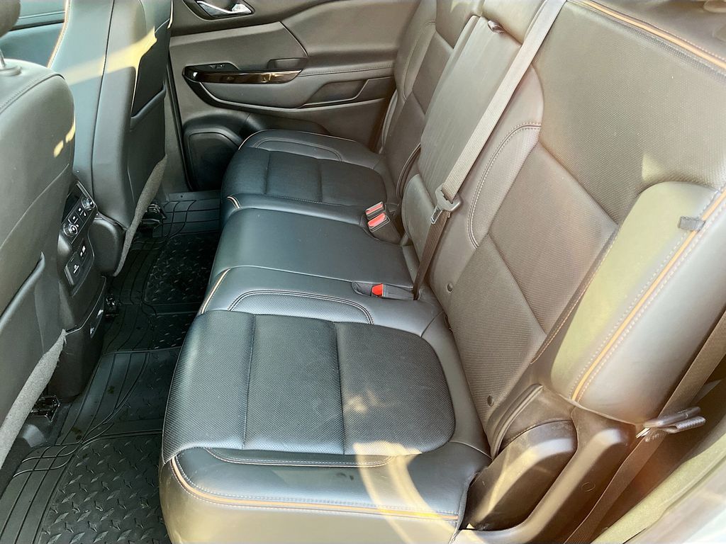 Used 2023 Silver GMC AT4 image 25