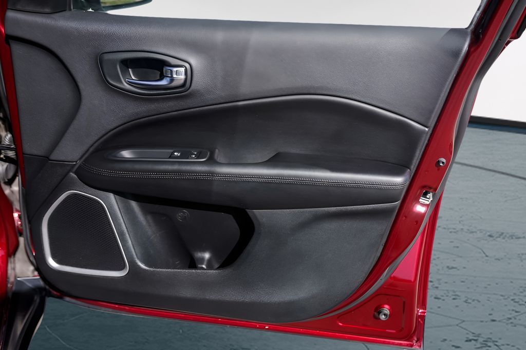 Used Car 2021 Jeep Compass  Altitude For Sale Under $20,000 In Austin, Texas