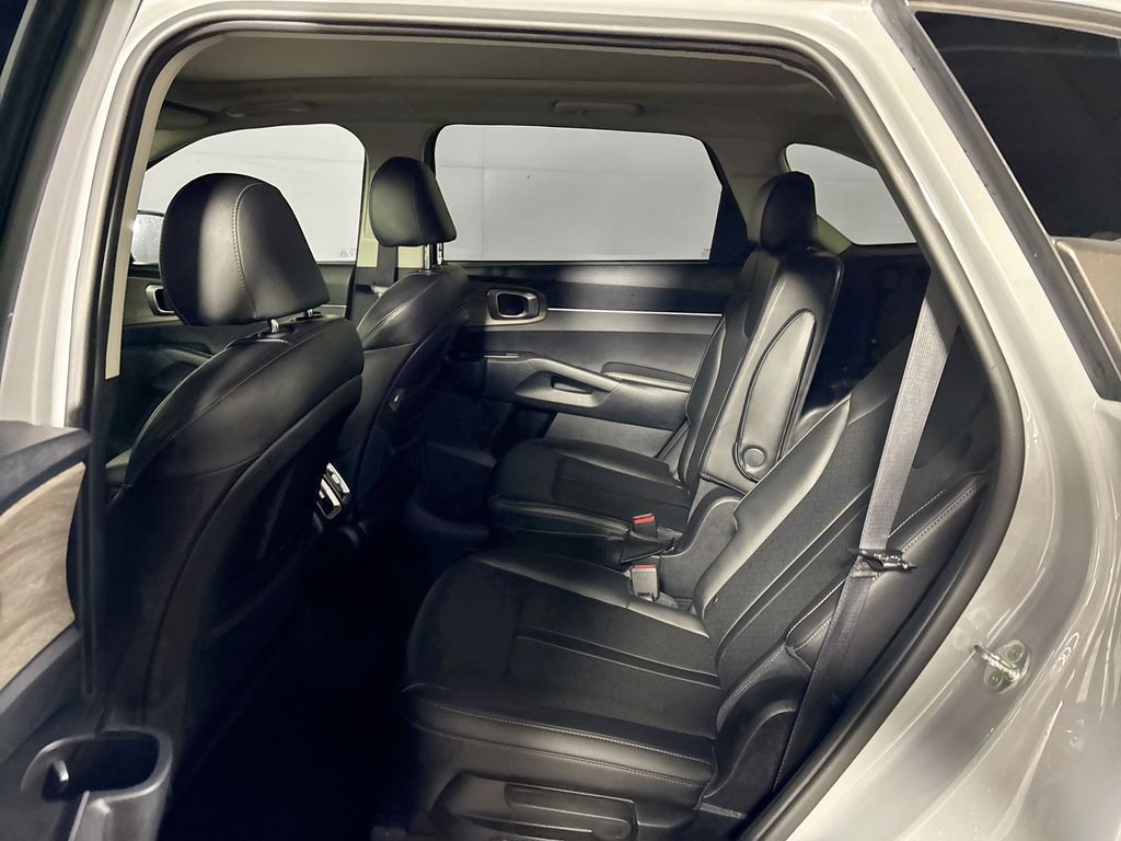 2022 Kia Sorento X-Line EX