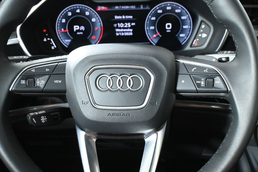 Thumbnail: 2025 Audi Q3 - 19