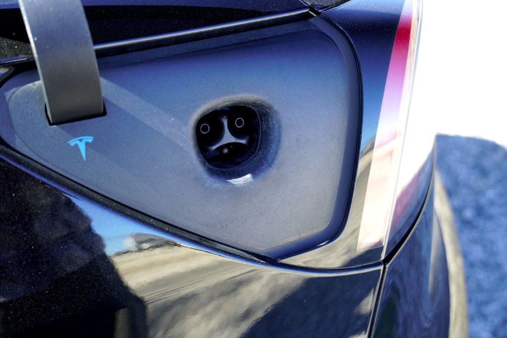 Used Car 2020 Tesla Model 3  Standard For Sale Under $20,000 In Taylor, Texas