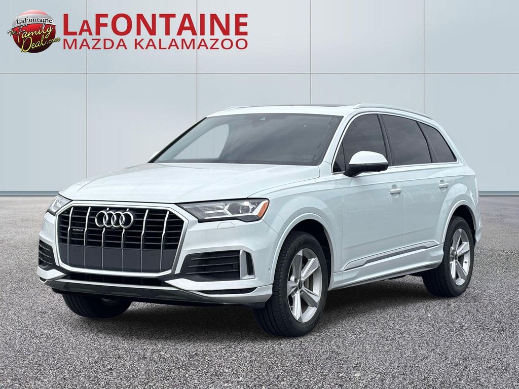2022 Audi Q7 quattro Premium 45 TFSI