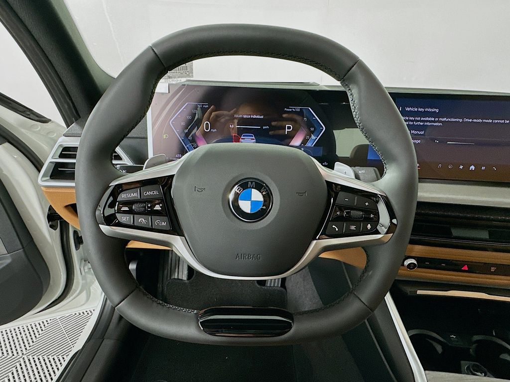 Thumbnail: 2026 BMW 3 Series - 10