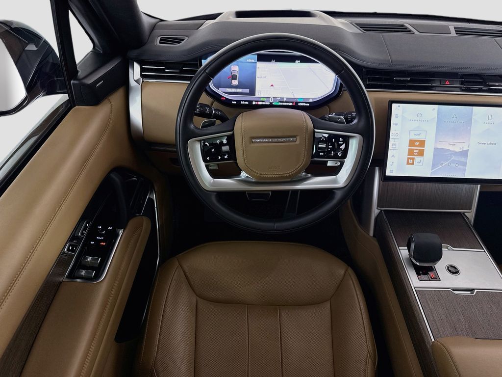 Thumbnail: 2025 Land Rover Range Rover - 10