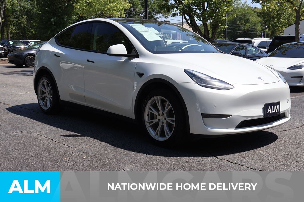 Used 2021 White Tesla Long Range image 4