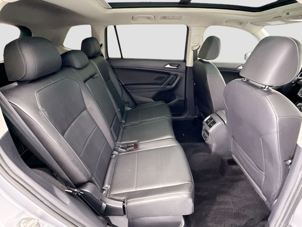 Thumbnail: 2020 Volkswagen Tiguan - 20