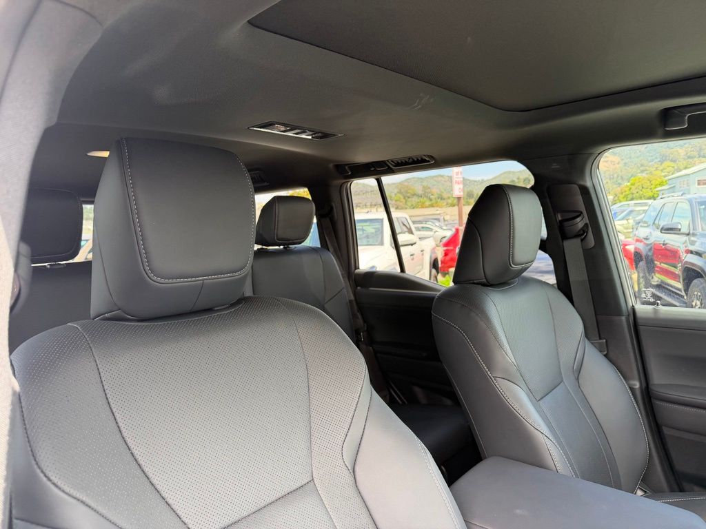 Used 2025 Lexus GX SUV