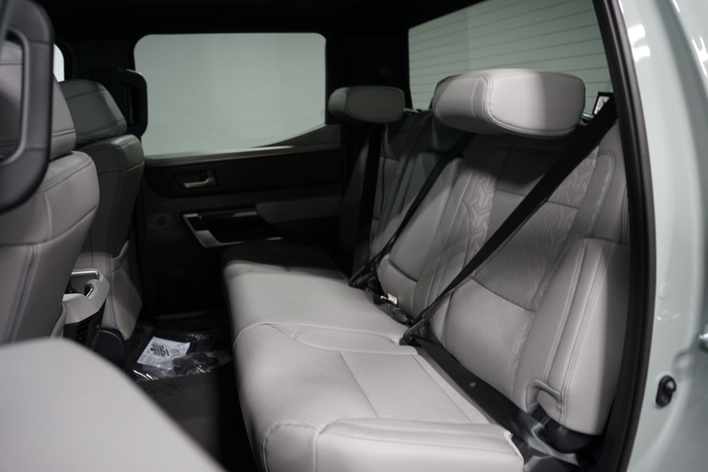 2025 Toyota Tundra Limited 31