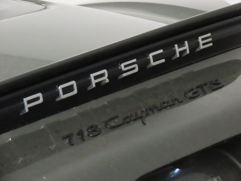 Thumbnail: 2025 Porsche 718 Cayman - 12