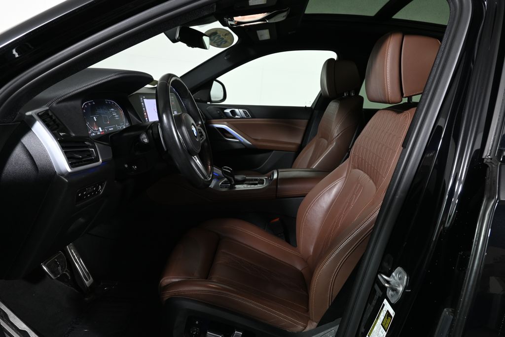 Thumbnail: 2021 BMW X6 - 3