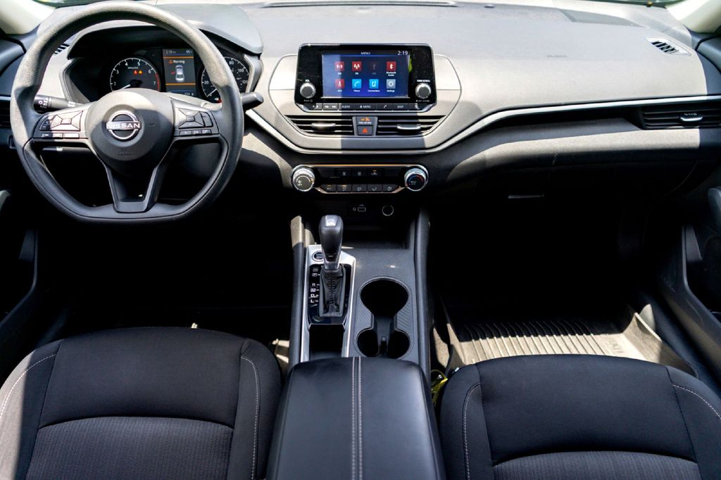 Used Car 2024 Nissan Altima  2.5 S For Sale Under $20,000 In Taylor, Texas